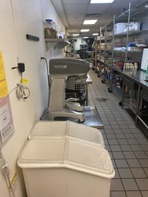 Restaurant Kitchen Cleaning in Jersey City, NJ (1)
