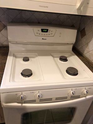 Before & After Kitchen Appliance Cleaning in Elizabeth, NJ (2)